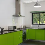 Graycis House By Villa *