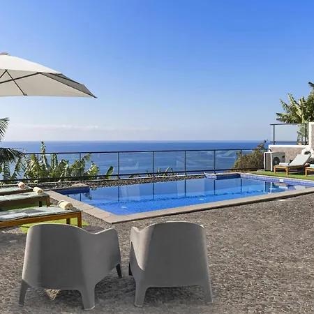 Graycis House By Villa *