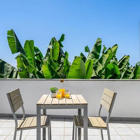 Graycis House By * 아르코다카헤타