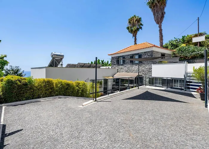 Graycis House By * 아르코다카헤타